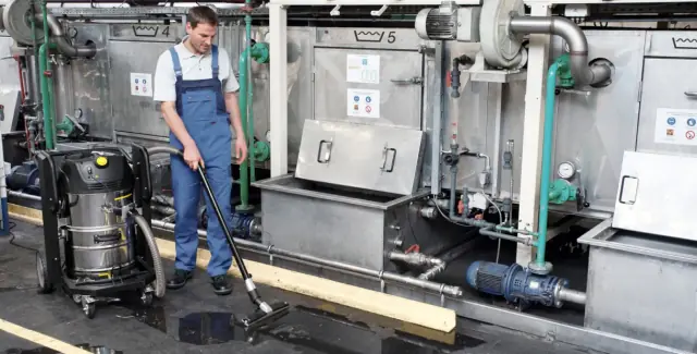 Which Vacuum Cleaner is Best for Industrial Use